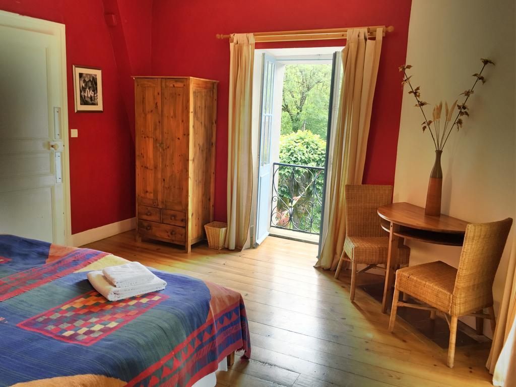 Bed and Breakfast Papilio Montauban-de-Luchon Exterior foto
